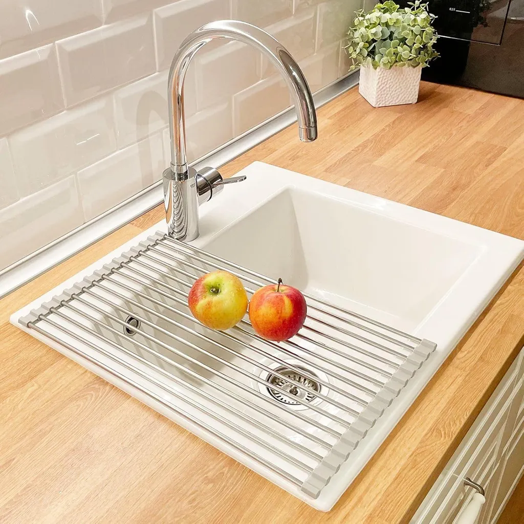 Égouttoir pliable avec bord silicone - Support vaisselle inox et gris