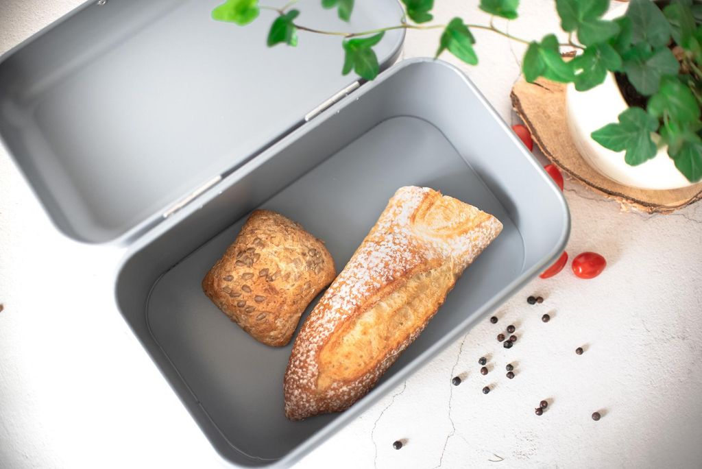Brotkasten aus Metall Sichtfenster Brotbox Brotbehälter Produktbild 3