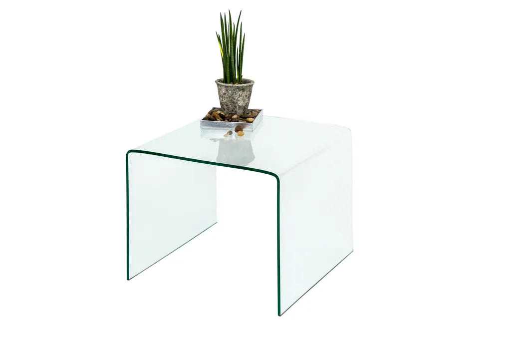 Petite table basse verre 60x60 cm pour optimiser l'espace de votre salon