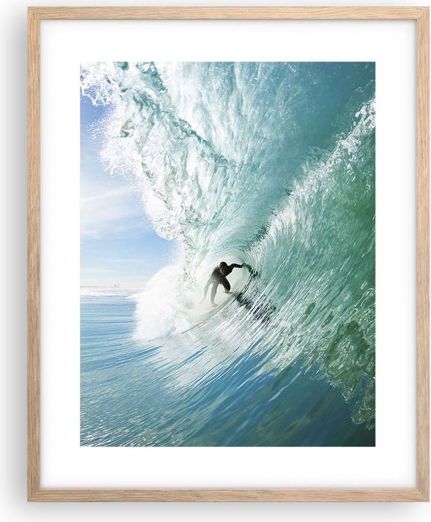 Gerahmtes Poster - Rahmen in heller Eiche - Abenteuer surfer welle ozean - 40x50 cm - Wand Bild - Wanddeko - Wandbilder - Wandposter - Bilderrahmen...