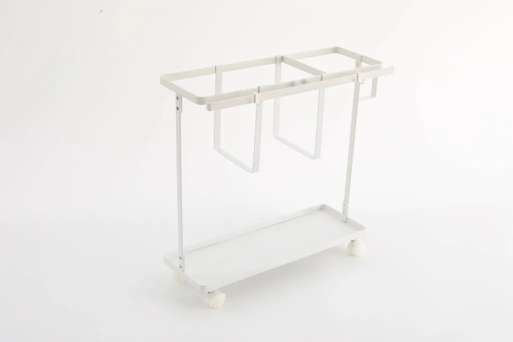 Support de rangement pour tapis de yoga et accessoires de gym