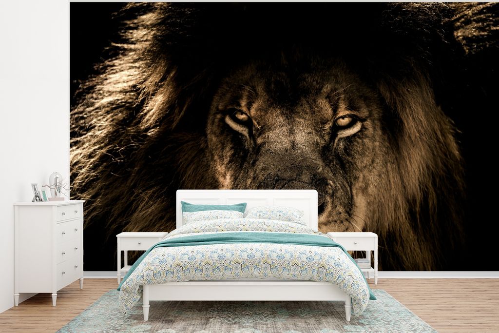 MuchoWow Fototapete für Wohnzimmer oder Schlafzimmer Wandtapete Vinyl Motivtapete Löwe - Tiere - Schwarz - Porträt - 350x260 cm - Wohnzimmer-T...