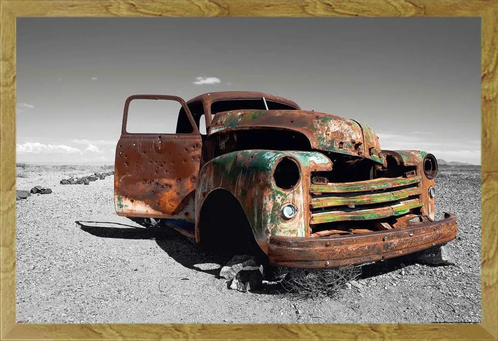 Affiche Wrecked Truck cadre Shinsuke Maxi MDF chêne et vitre acrylique