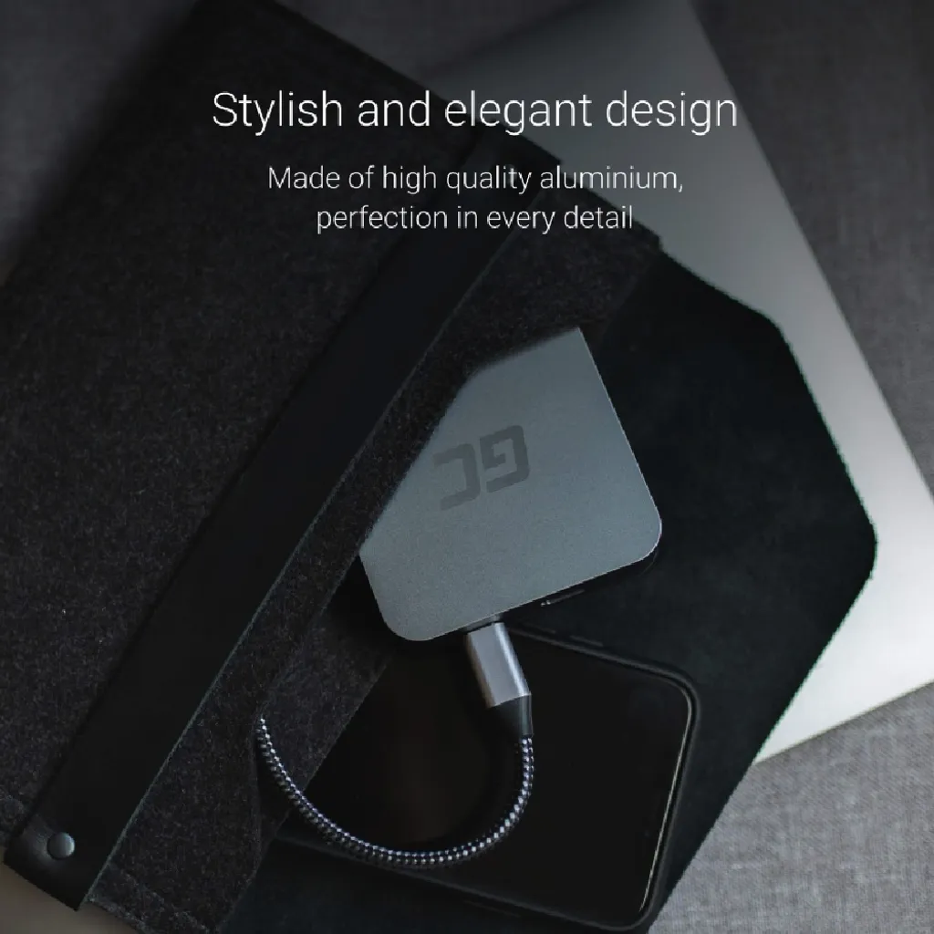 Plus de ports pour votre ordinateur : Station USB-C Green Cell Argent - 12
