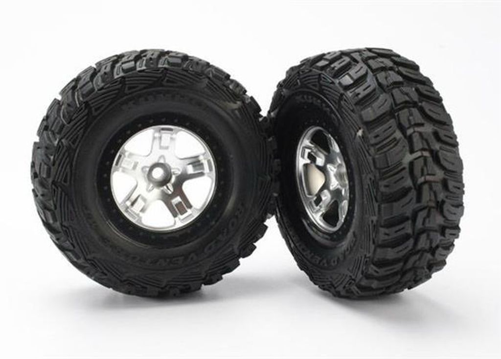 Vorderrad Kumho 2,2", SCT BL schwarze Felge (2)