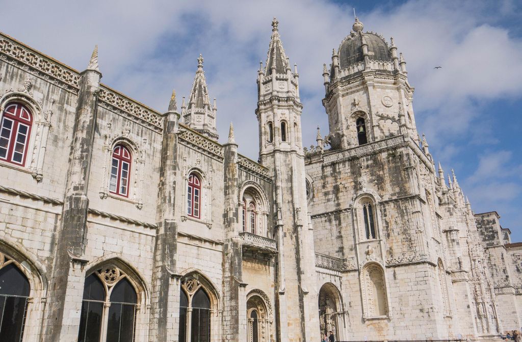 hansepuzzle 104493 - Kirche Puzzle, 500 Teile, Gebäude, 46,0 x 30,0cm mit hochwertiger Aufbewahrung, Kartonbox und wiederverschließbarem Beutel