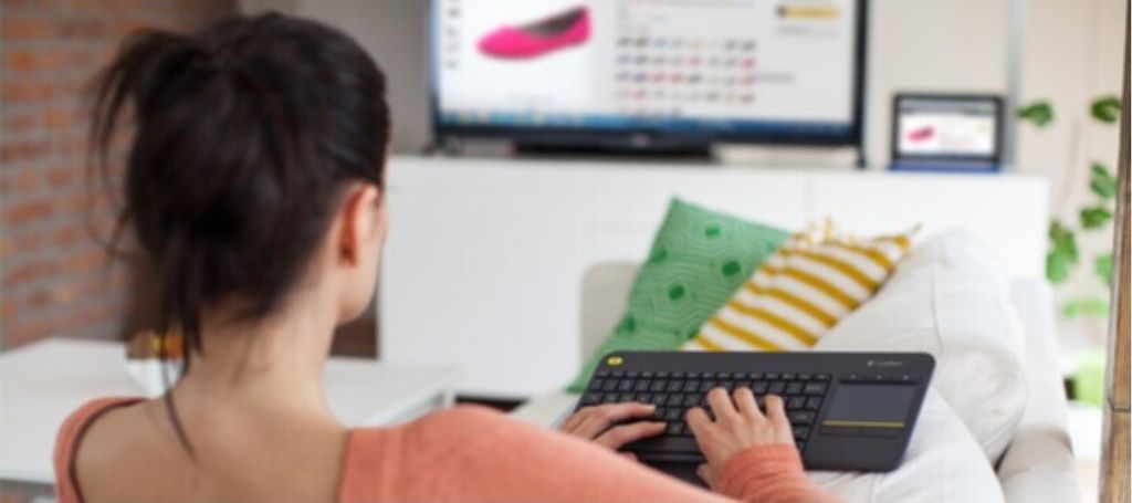 Bezprzewodowa klawiatura dotykowa Logitech K400 Plus czarna Zdjęcie produktu 16