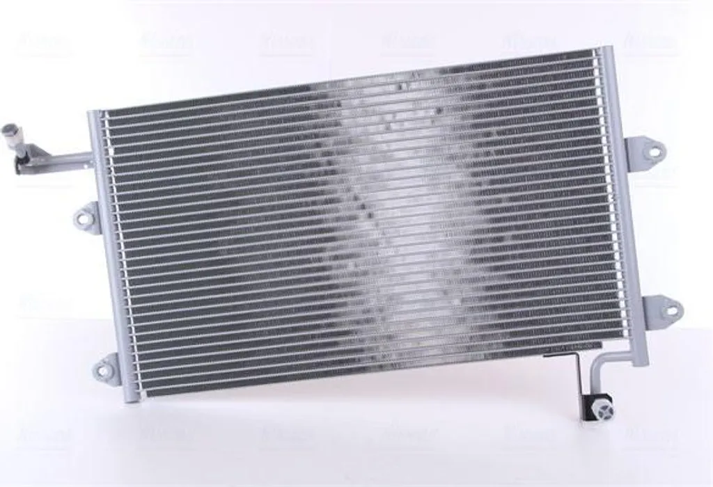 Condenseur de clim NISSENS 94164 idéal pour réparation Golf III ou Vento
