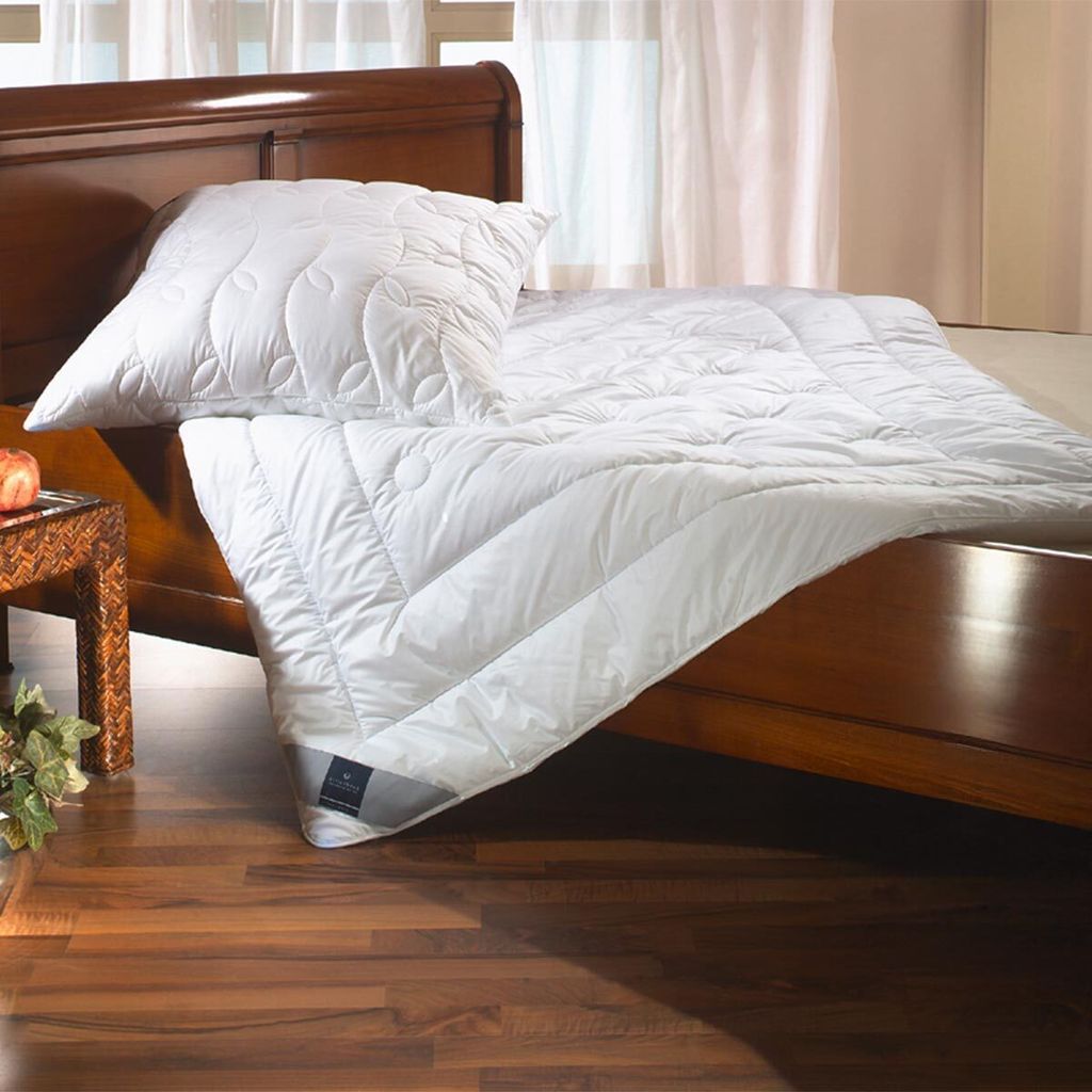 Billerbeck Faserdecke Belair extra leicht, Füllung: 100% AIRTEC-Faser 135x200 cm