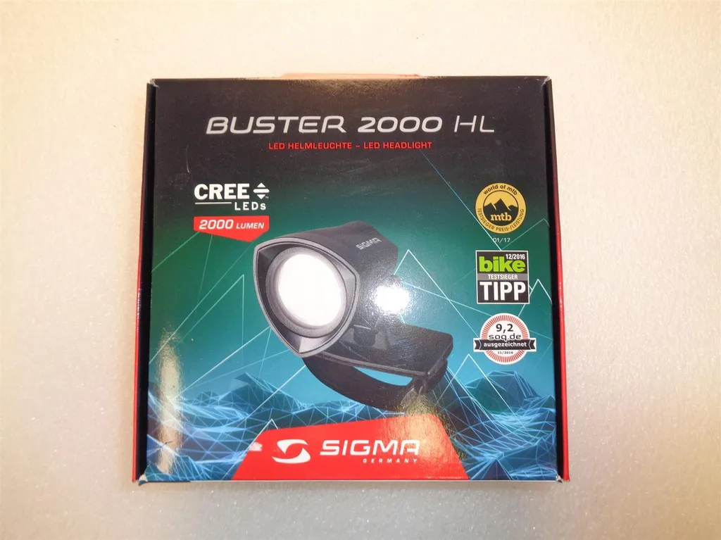 Lampe casque Sigma Buster 2000 pour sorties VTT et enduro