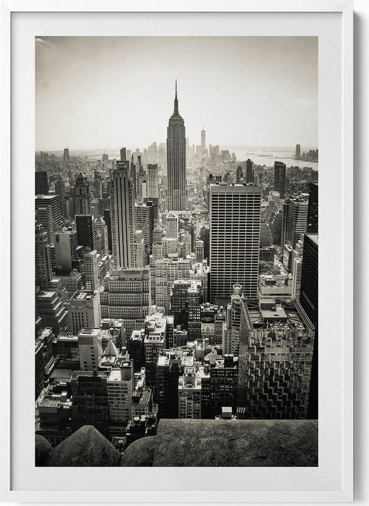 Schwarz-weiß Stadtansicht New York– Wandbild mit Rahmen – Gerahmtes Bild – Wanddekoration – 70x100 cm – Weiß Rahmen