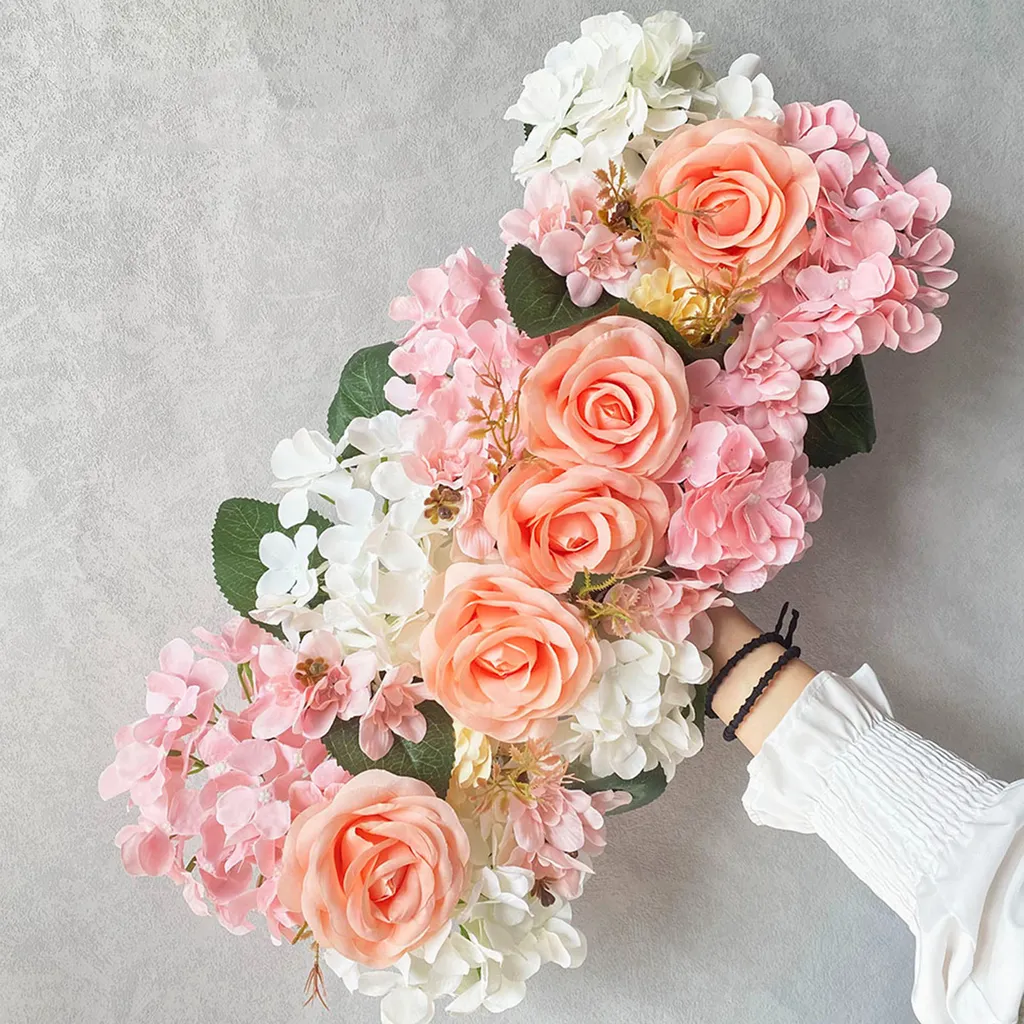 Fleurs de mariage artificielles effet réel pour décoration de buffet