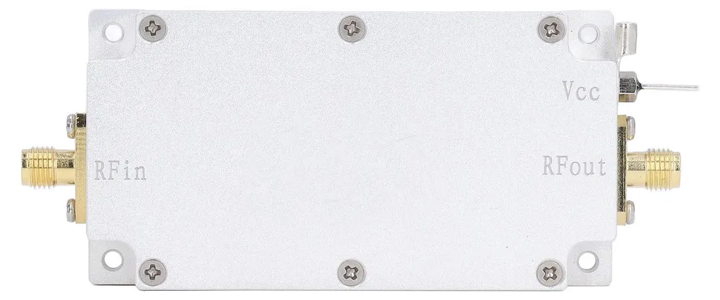 Conditionneur de signal 820-970 MHz pour station de télécommunication