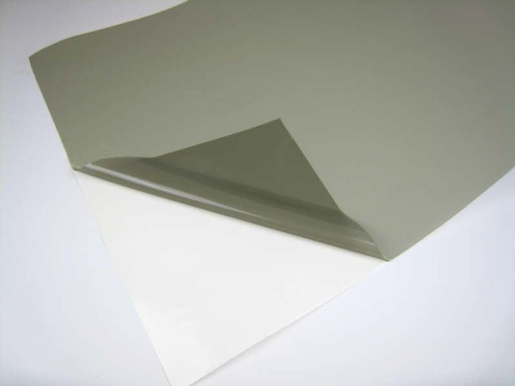 Oramask 810 Schablonenfolie 31cm x 5m leicht haftend