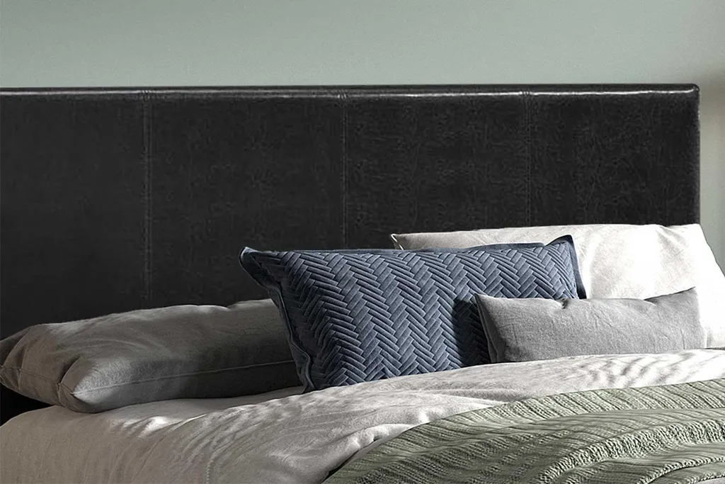 Lit double Miro 140x200 noir - Structure design avec cadre robuste - 7