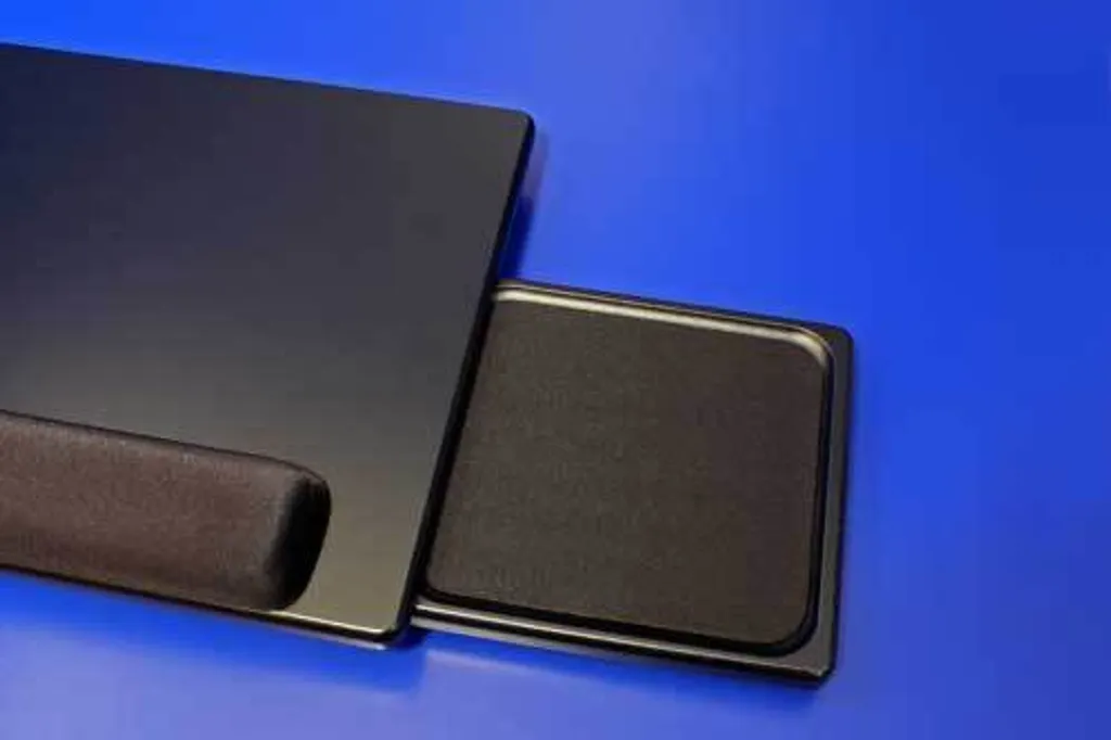 Rouleau pour écran LCD VALUE avec barre de guidage robuste de 10 kg - 6