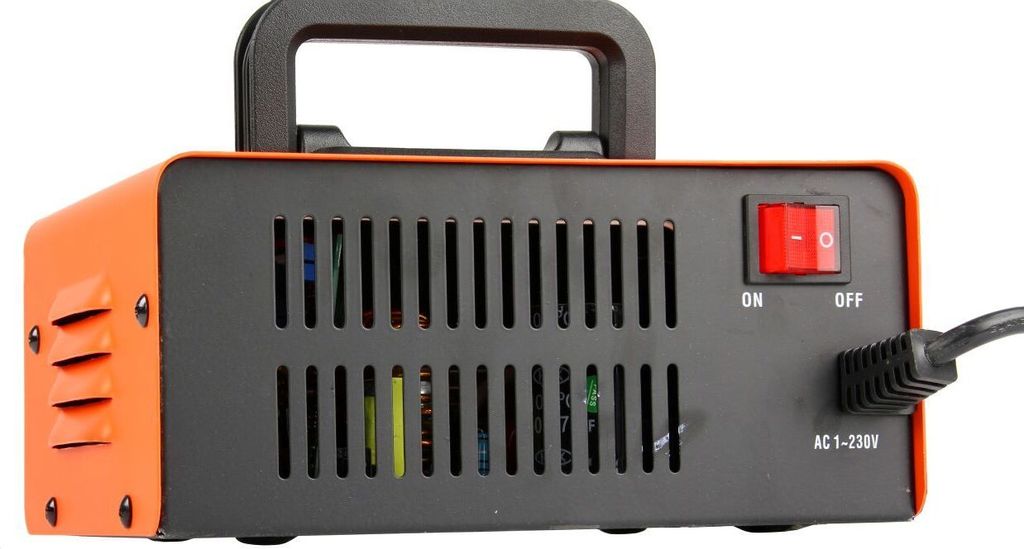 BJC Digitální invertorová nabíječka baterií 12/24V BC-200 Obrázek produktu 6