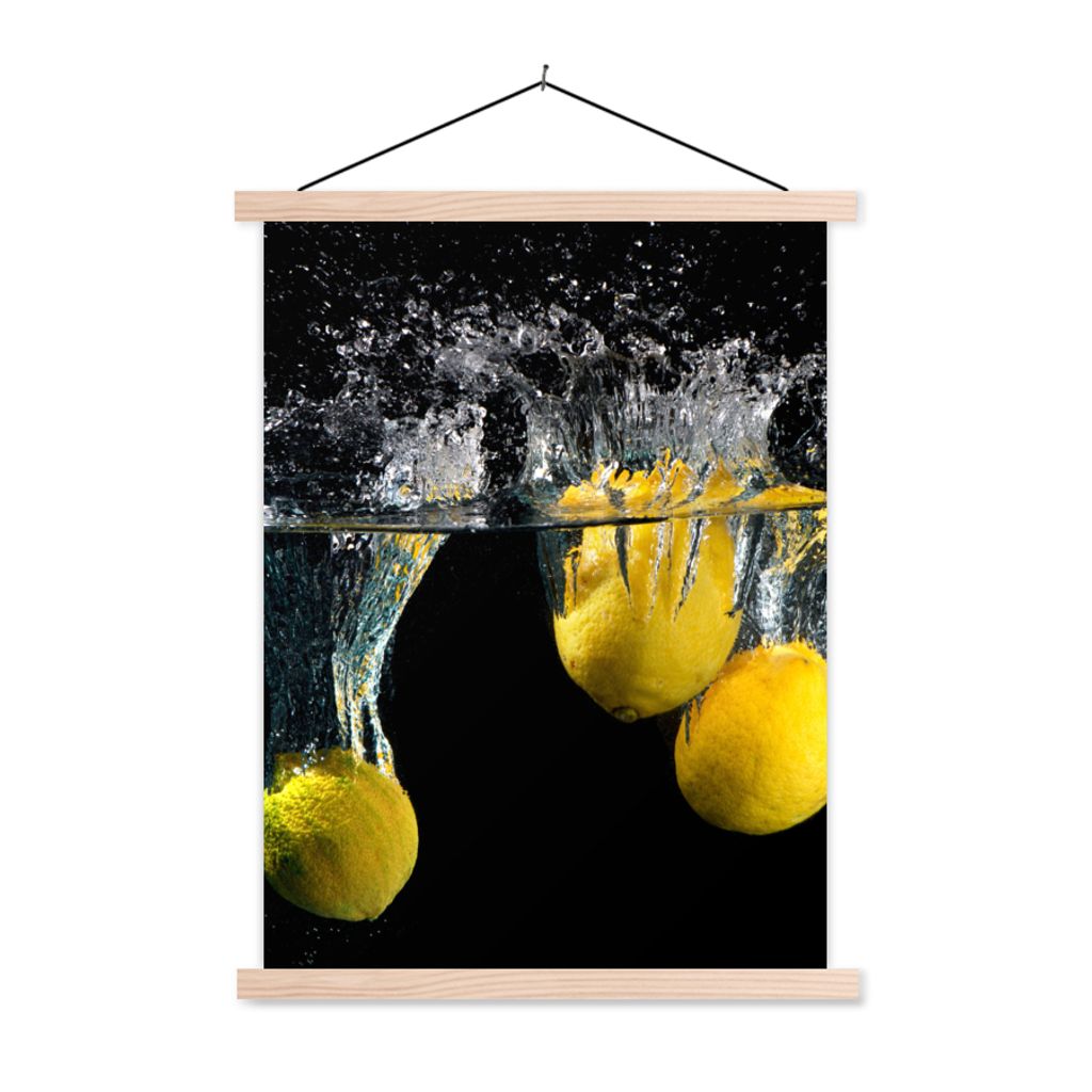 MuchoWow Textilposter Zitrone - Frucht - Stilleben - Wasser - Gelb 40x53 cm mit holzfarbenen Rahmen - Schlafzimmer