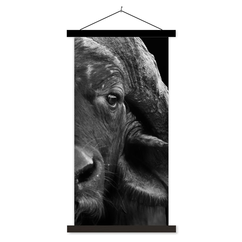 MuchoWow Textilposter Büffel - Tiere - Schwarz - Weiß 90x180 cm mit schwarzem Rahmen - Dekoration Wohnzimmer