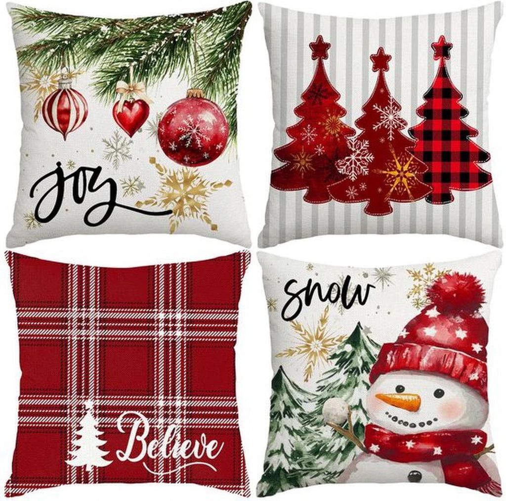 Unyqoos Set mit 4 Weihnachtskissenhüllen mit Schneemann- und Plaid-Motiv für Sofa und Sessel