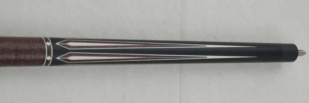 Queue de billard Maxton Mercan 1 - Procédé 13mm et fûts en érable