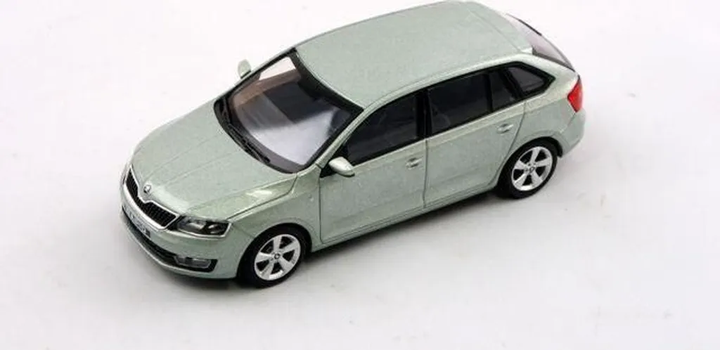 Miniature Skoda Rapid Spaceback 2013 Abrex 1:43 pour Vitrine et Cadeau