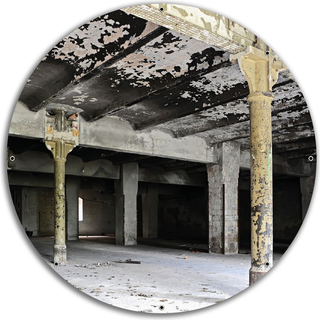 Wallario rundes Outdoor-Poster für Garten oder Balkon, Motiv Verlasse Brauerei - Alte Industriehalle, 60 cm Durchmesser
