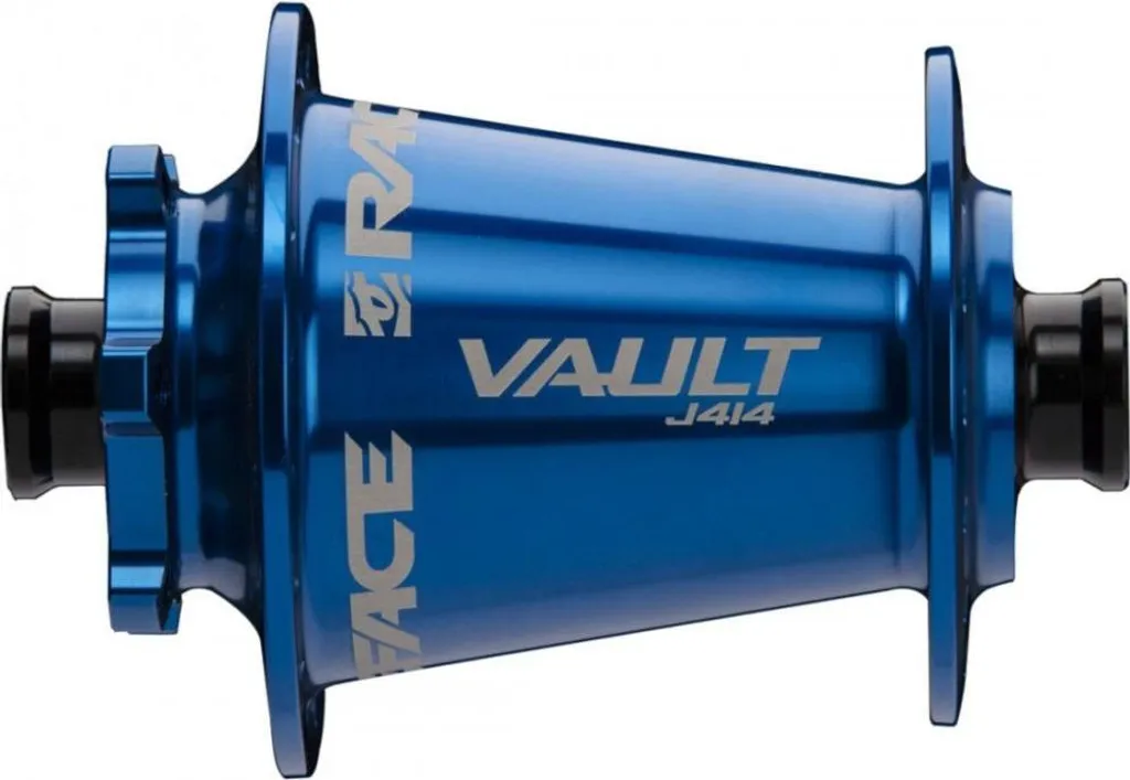 Fini le jeu frontal avec le moyeu Race Face Vault 15x110 32h bleu robuste
