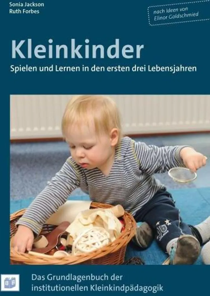 Livre éveil bébé Kleinkinder activités de 0 à 3 ans en crèche