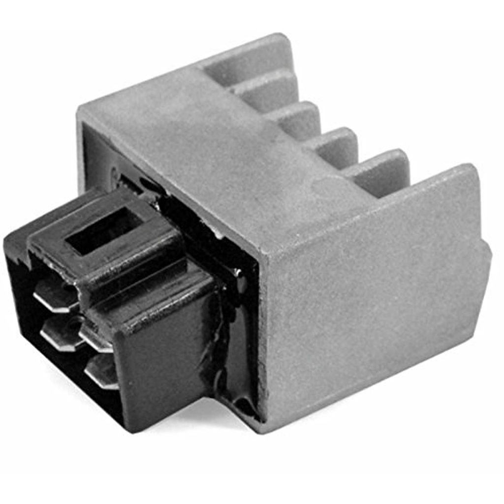 Ein Spannungsregler mit 4 Pins