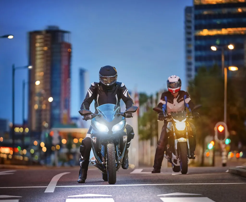 Philips LED Ultinon Pro6000 Boost Homologuée Route avec Design Compact - 7