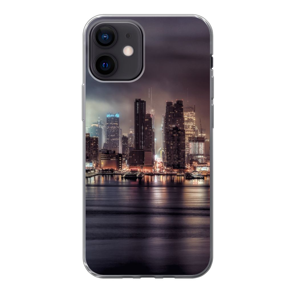 MuchoWow Handyhülle Schutzhülle Hülle für iPhone 12 New York - Sturm - Skyline Silikon Softcase Handy Hülle - Schutzhülle