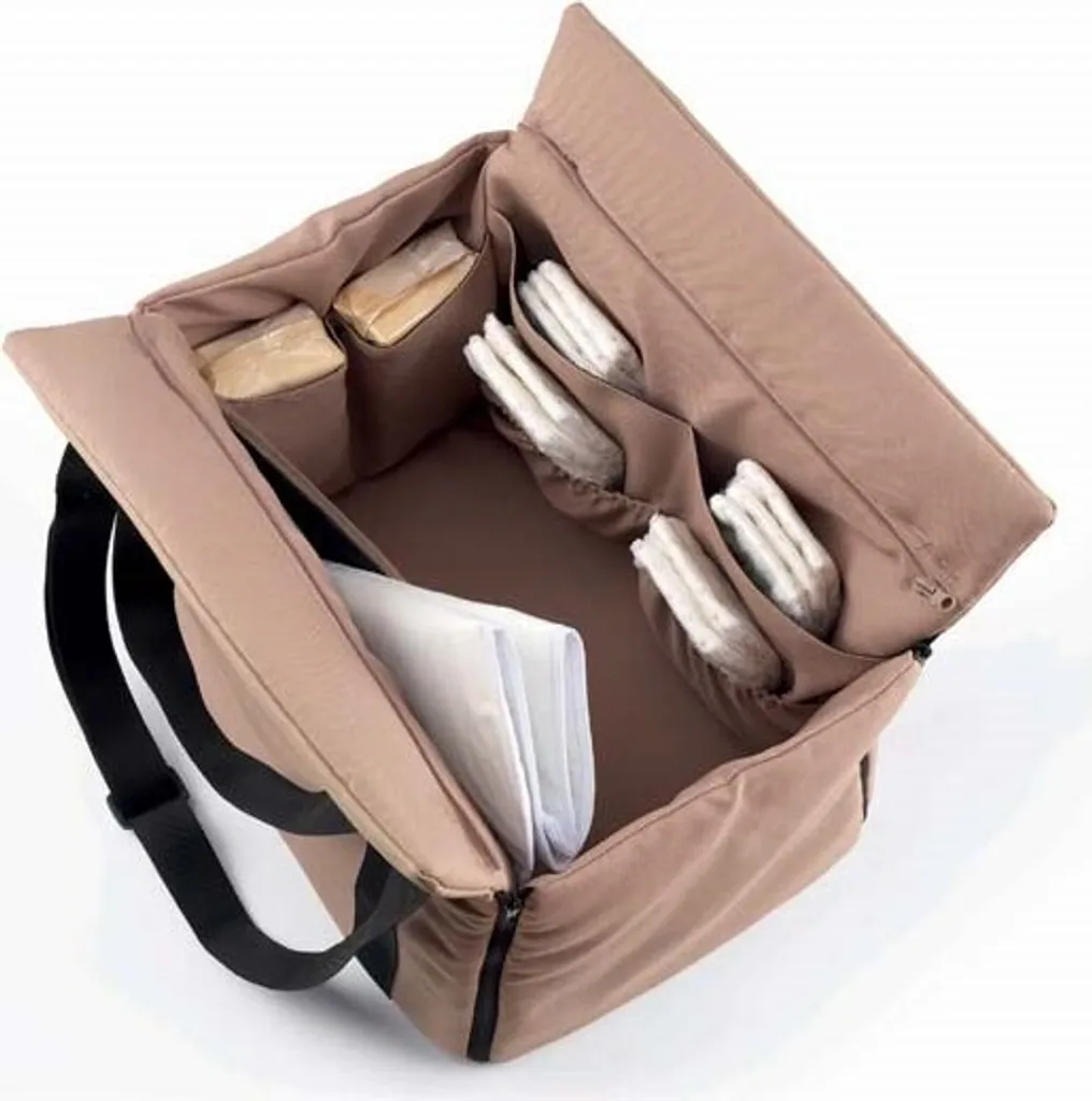 Sac à langer Travelling : fini le désordre, changez bébé en sécurité
