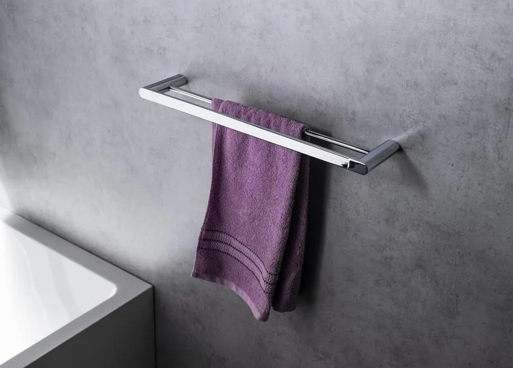 Évitez les serviettes humides avec le porte-serviettes Sapho Flori RF011