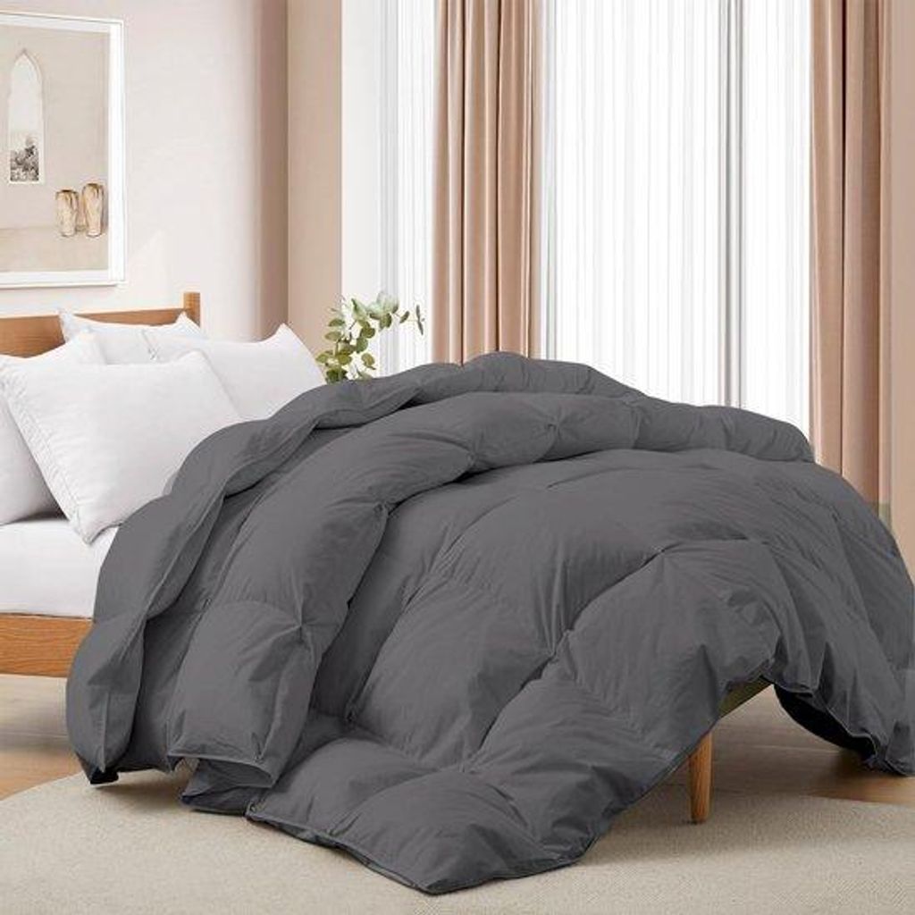 Azomor Luxus Daunendecke 155 x 220 cm mit Atmungsaktiver Baumwollhülle und Elastischer Füllung