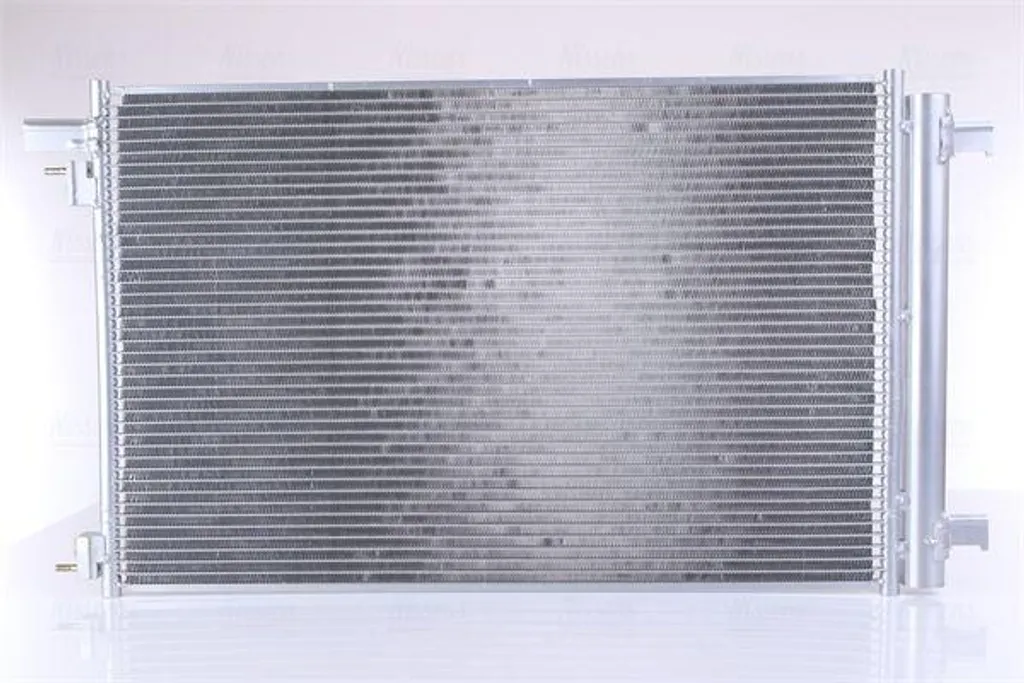 Condenseur clim Nissens 940479 haute performance pour DS4 et RCZ 6455HW