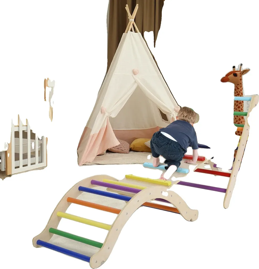 Triangle d'escalade enfant pour motricité libre avec toboggan en bois
