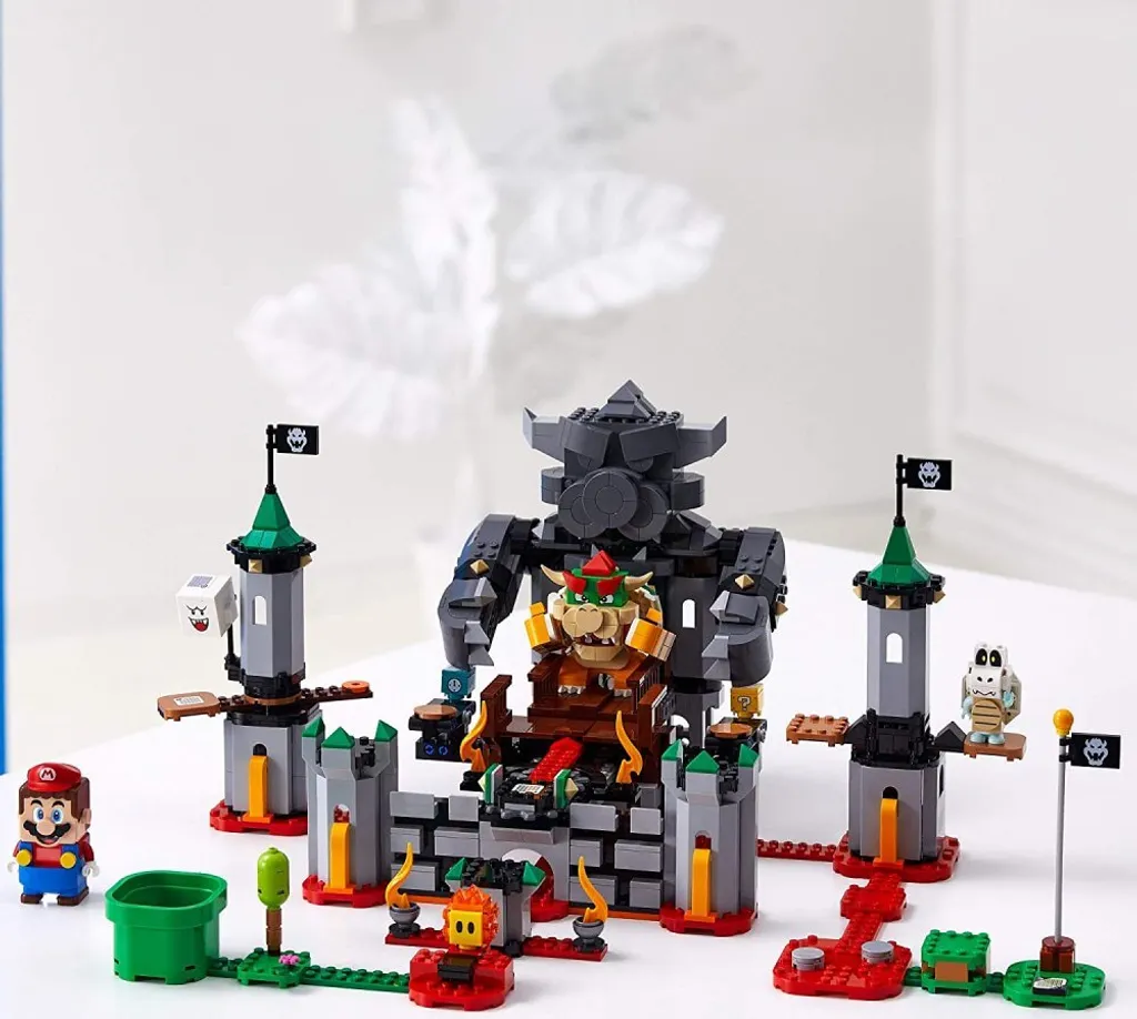 LEGO 71369 Super Mario Forteresse de Bowser avec Figurines et Défis Boss