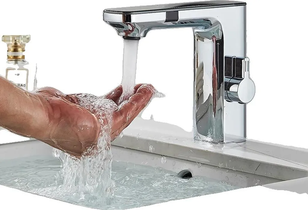 Rubinetto Lavabo Touch-Free Cromo: Design Contemporaneo e Igiene