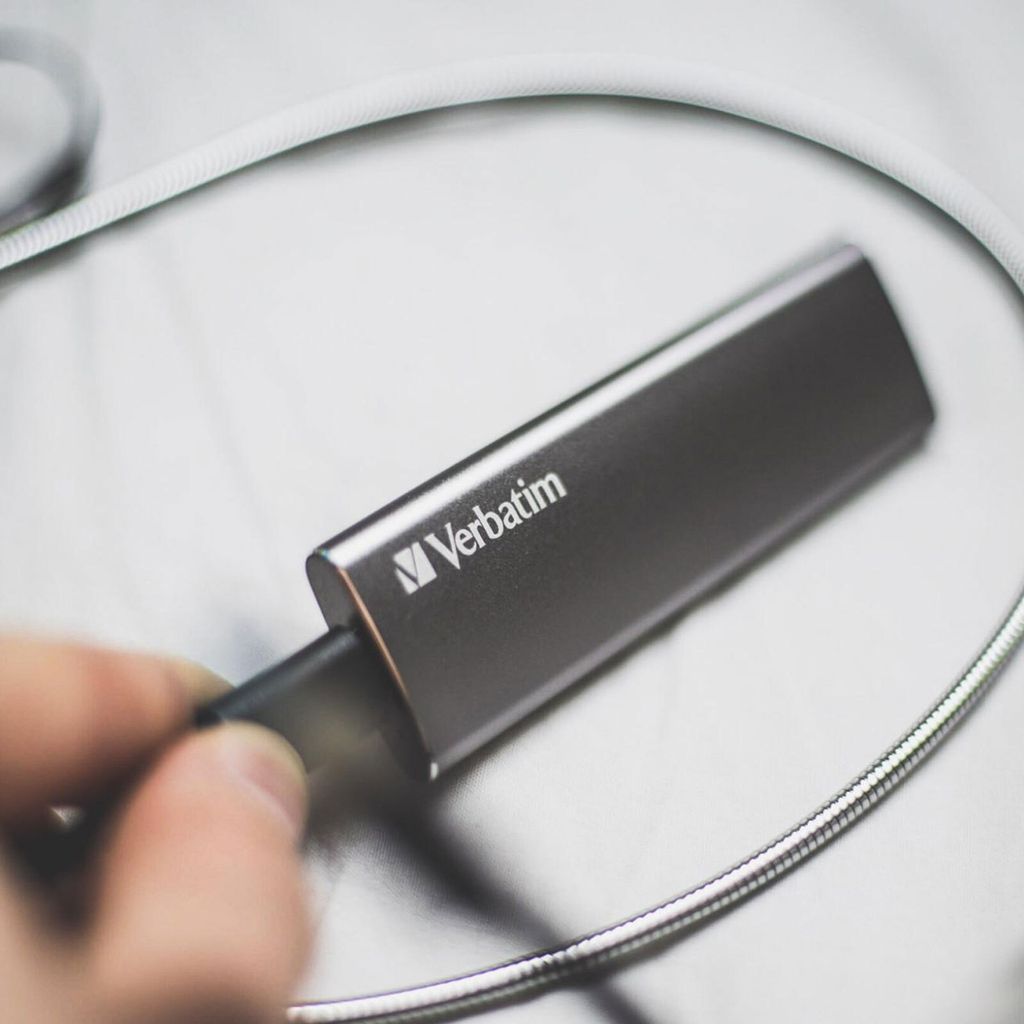 Verbatim Vx500 2TB USB-C Gen2 SSD Silver - disque dur Image du produit 
