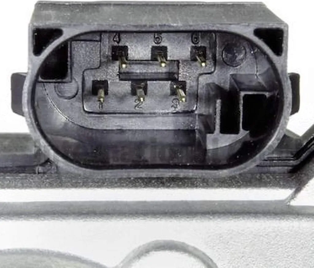 Papillon des gaz pour réparer le ralenti instable de Citroën C1