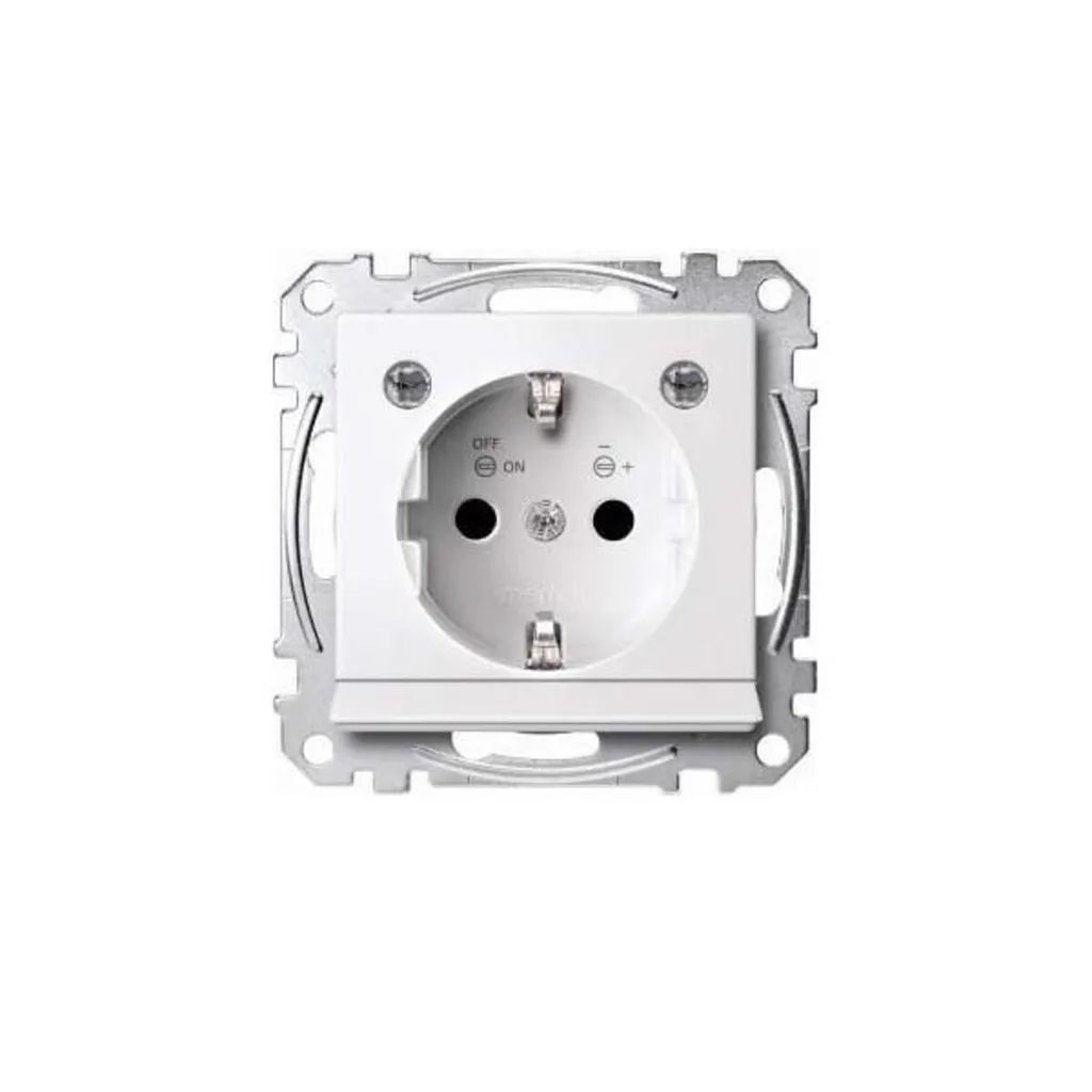 Remplacer une Prise Défectueuse avec le Module Merten MEG2304-0319 Blanc