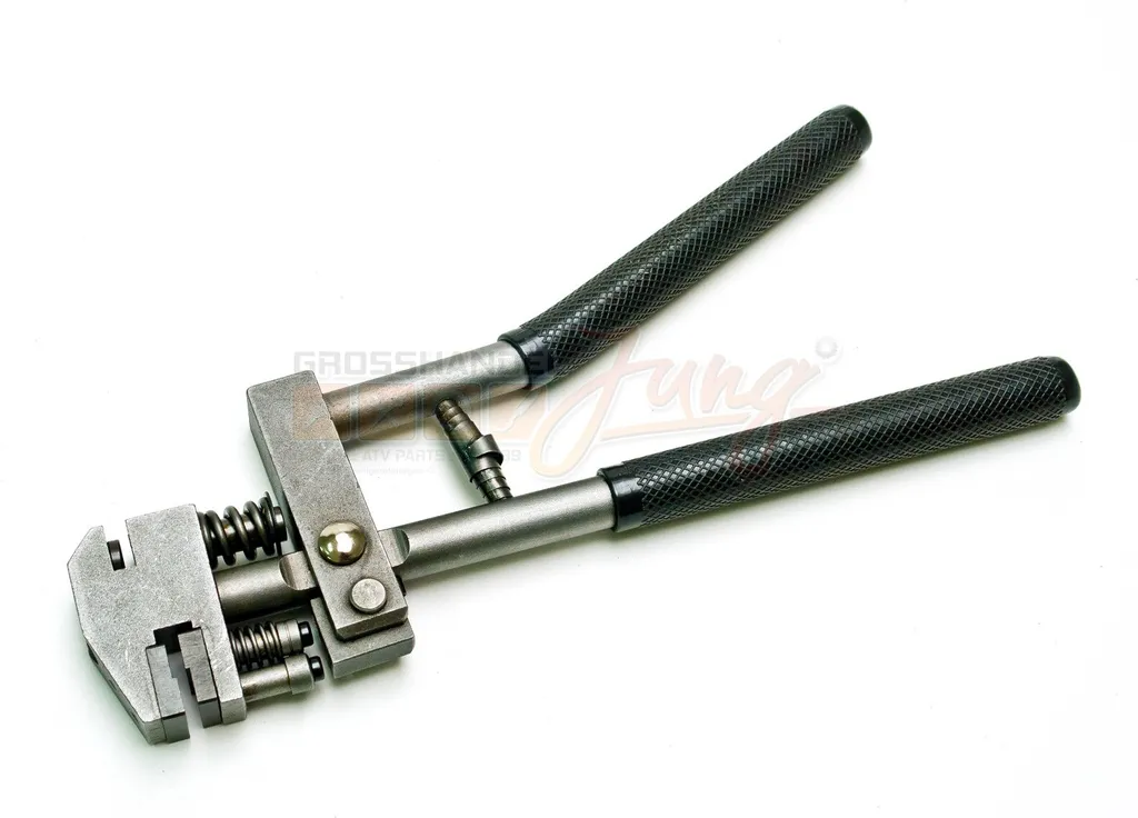 Pince à poinçonner et à soyer combinée pour tôles de carrosserie automobile