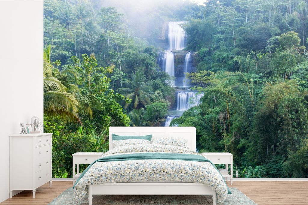 MuchoWow Fototapete für Wohnzimmer oder Schlafzimmer Wandtapete Vinyl Motivtapete Wasserfälle in Indonesien - 600x400 cm - Vinyltapeten