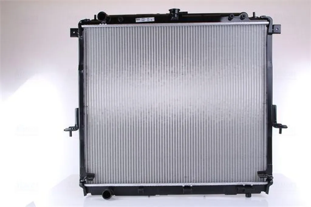 Radiateur de Refroidissement Moteur Nissens 68726 pour Pick-up NP300
