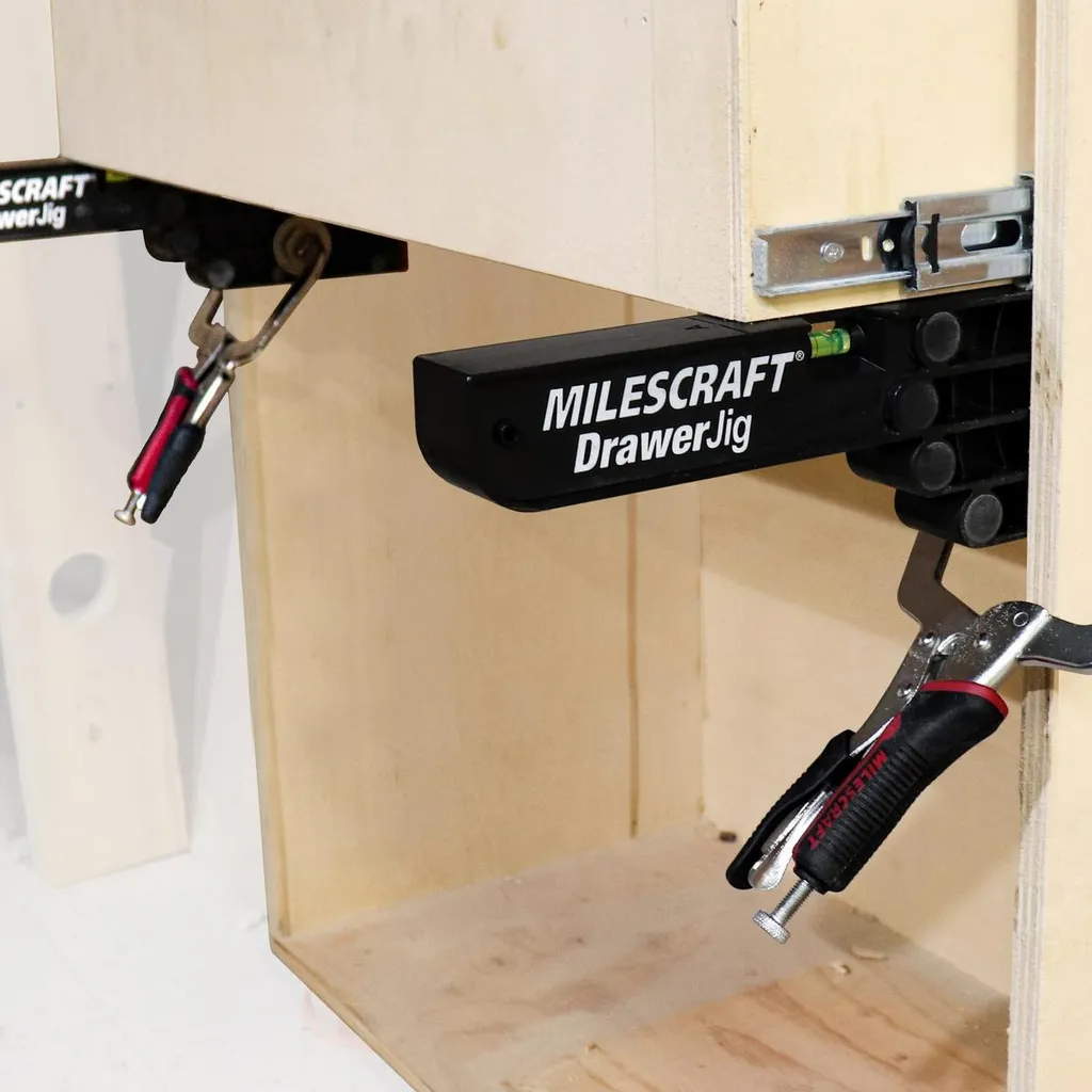 Gabarit Milescraft robuste pour assemblage coulisses tiroirs précis