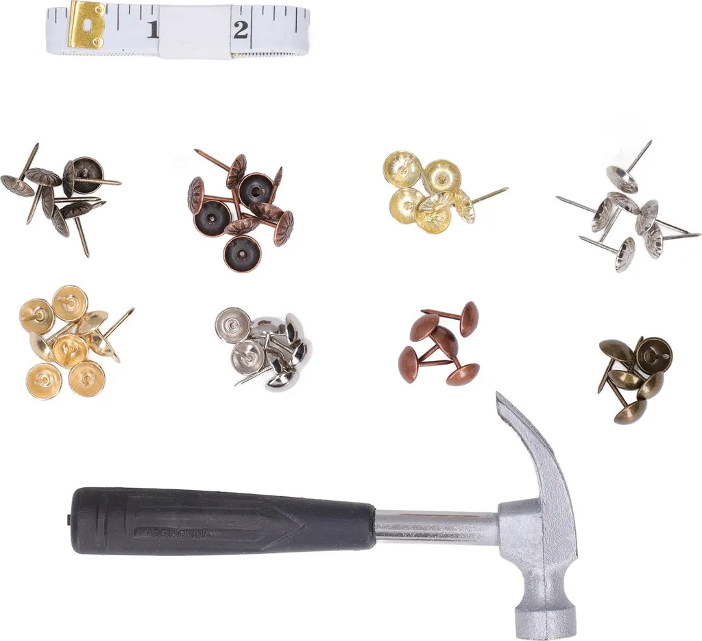 Kit rénovation fauteuil : clous tapissier avec marteau et guide pose