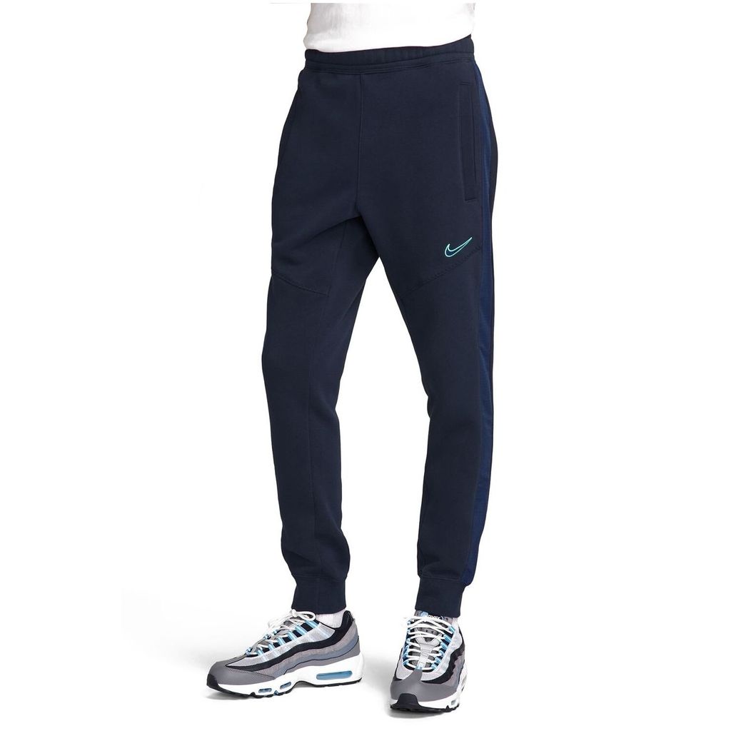 Nike Jogginghose Herren mit Fleeceinnenseite