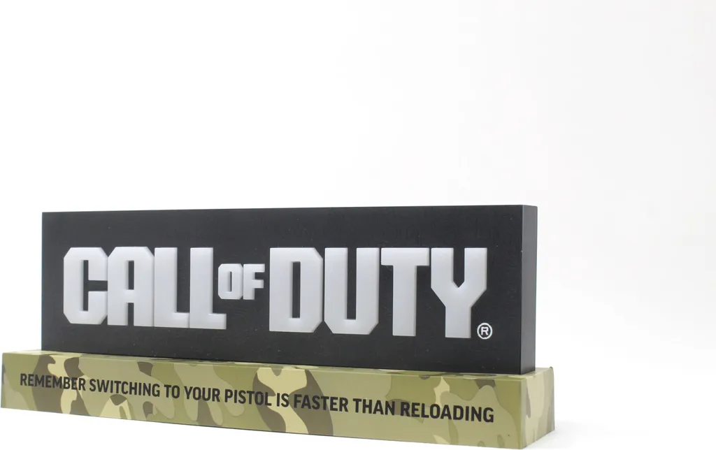 Lampe LED Call of Duty 22 cm - Cadeau Idéal pour Joueur et Déco de Loft