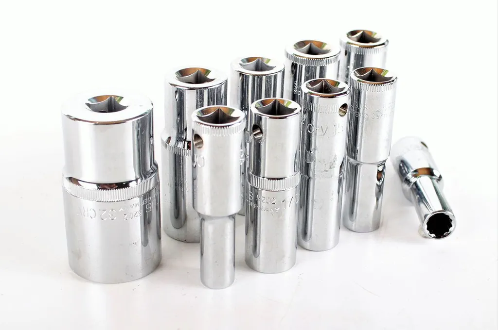 OFFERTA Set SALTUS 5202 Bussole 1/2" 10 Pezzi 10-32 mm Prezzo Shock